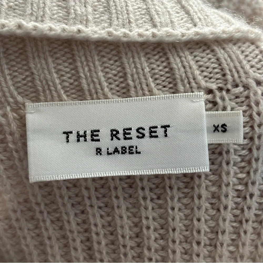 THE RESET The Fab Funnel Sweater Cream Size XS Wool Cashmere Blend